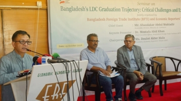 ব্যবসা শুরুর অনুমতিতেই যায় ৩৫৫ দিন, বদলাবে সরকার
